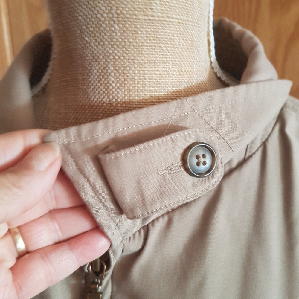 Sz Lg Eddie Bauer Jacket